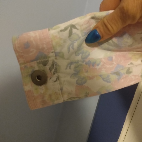 ***Gift with purchase*** - Picture 2 of 7